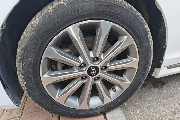 Used Hyundai Sonata 2017 1.6T GLS Smart Model Left Front Wheel Hub