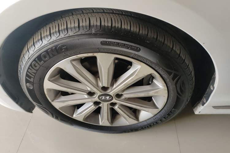 Used Hyundai Sonata 2017 1.6T GLS Smart Model Left Front Wheel Hub