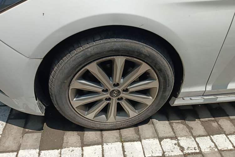 Used Hyundai Sonata 2017 1.6T GLS Smart Model Left Front Wheel Hub