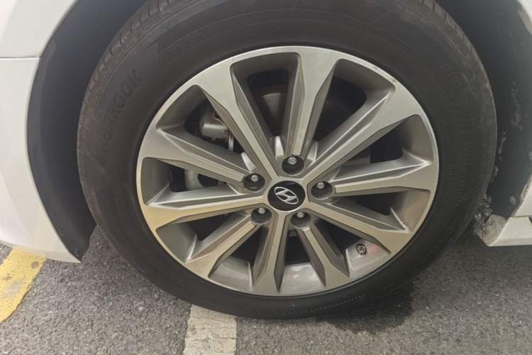 Used Hyundai Sonata 2017 1.6T GLS Smart Model Left Front Wheel Hub