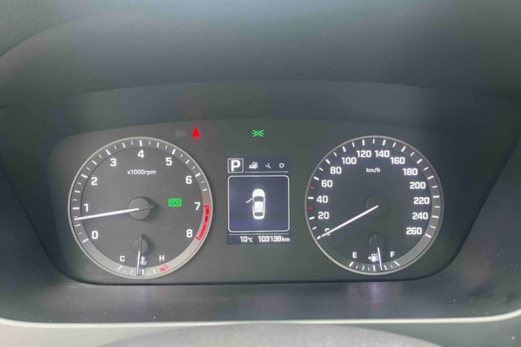 Used Hyundai Sonata 2017 1.6T GLS Smart Model Odometer Close Up