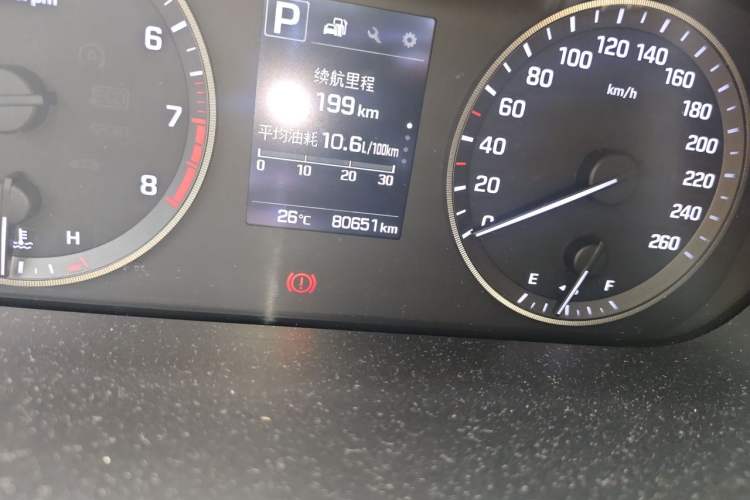 Used Hyundai Sonata 2017 1.6T GLS Smart Model Odometer Close Up