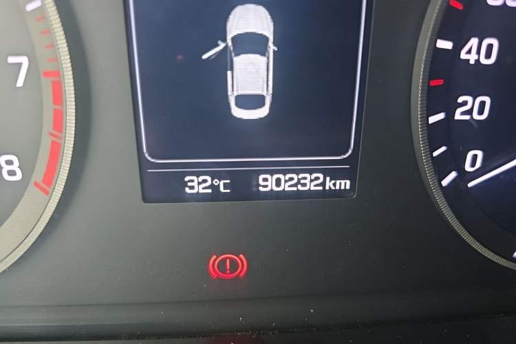 Used Hyundai Sonata 2017 1.6T GLS Smart Model Odometer Close Up