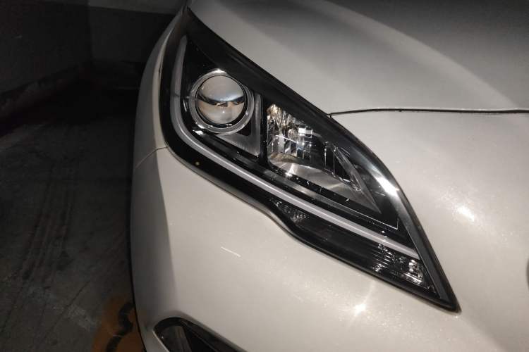 Used Hyundai Sonata 2017 1.6T GLS Smart Model Right Front Headlight