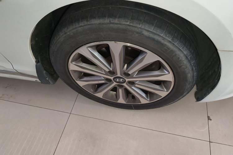 Used Hyundai Sonata 2017 1.6T GLS Smart Model Right Front Wheel Hub