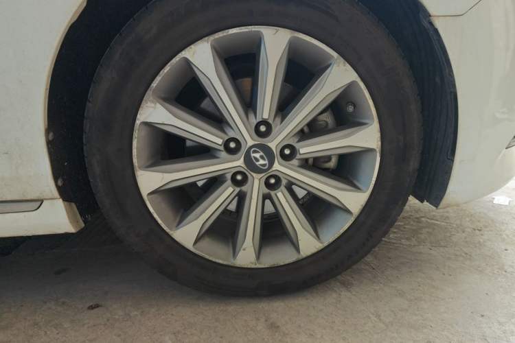 Used Hyundai Sonata 2017 1.6T GLS Smart Model Right Front Wheel Hub