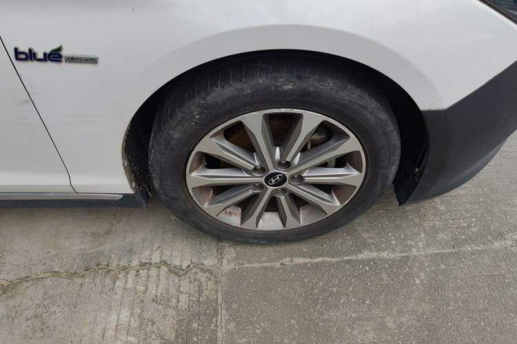 Used Hyundai Sonata 2017 1.6T GLS Smart Model Right Front Wheel Hub