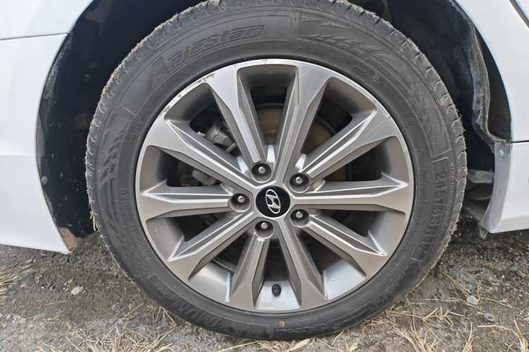 Used Hyundai Sonata 2017 1.6T GLS Smart Model Right Rear Wheel Hub