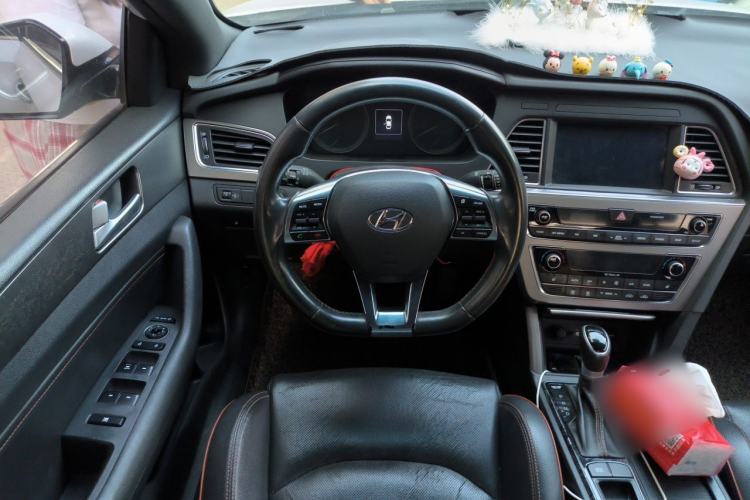 Used Hyundai Sonata 2017 1.6T GLX Leading Model Steering Wheel