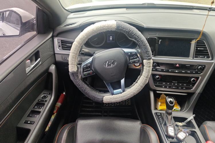 Used Hyundai Sonata 2017 1.6T GLS Smart Model Steering Wheel