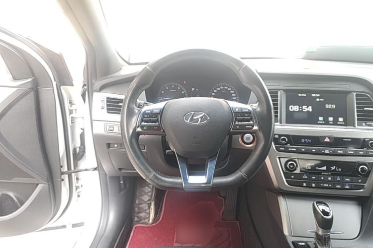 Used Hyundai Sonata 2017 1.6T GLX Leading Model Steering Wheel