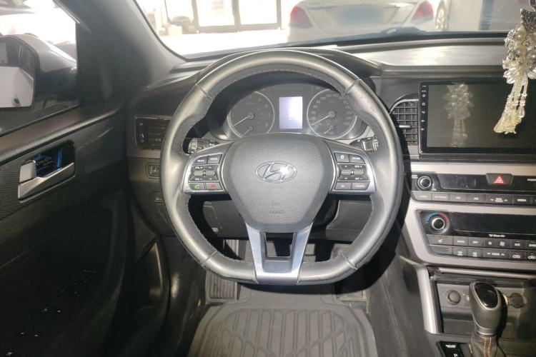 Used Hyundai Sonata 2017 1.6T GLS Smart Model Steering Wheel