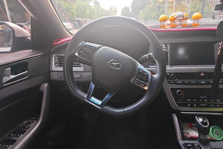Used Hyundai Sonata 2017 1.6T GLS Smart Model Steering Wheel