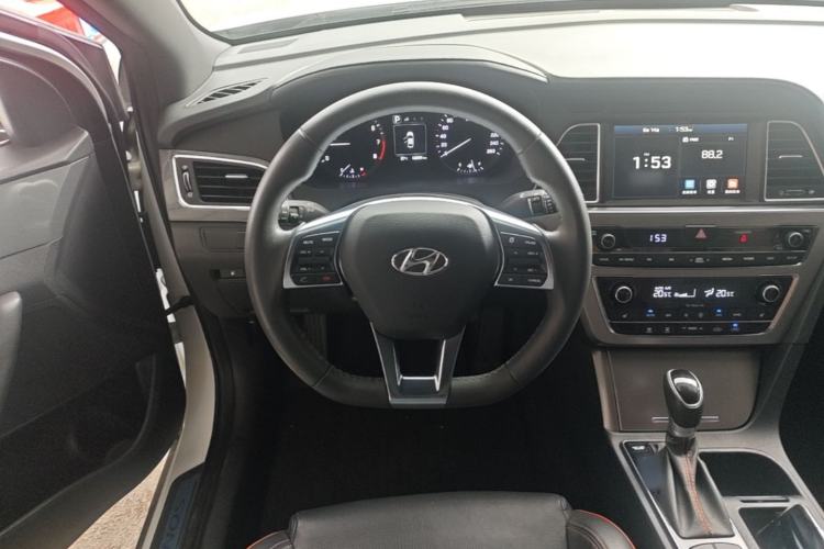 Used Hyundai Sonata 2017 1.6T GLS Smart Model Steering Wheel