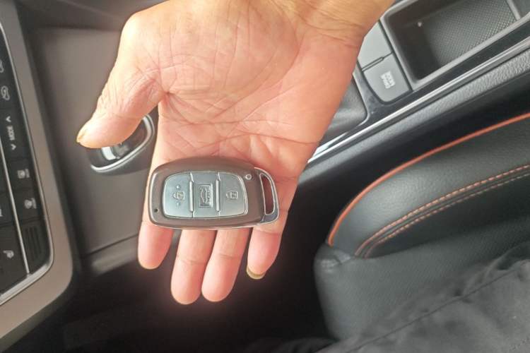 Used Hyundai Sonata 2017 1.6T GLS Smart Model Vehicle Key