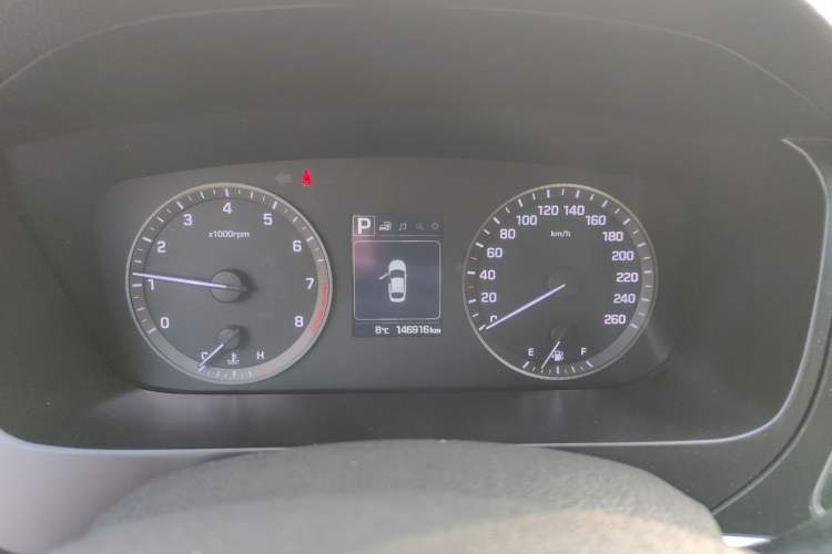 Used Hyundai Sonata 2017 1.6T GLS Smart Model Odometer Close Up