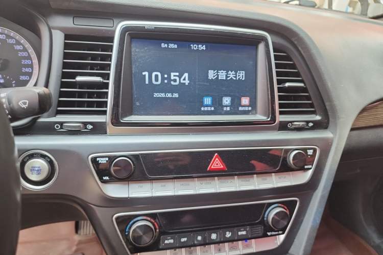 Used Hyundai Sonata 2018 1.6T GLS Smart Model China V Standard Audio And AC Panel