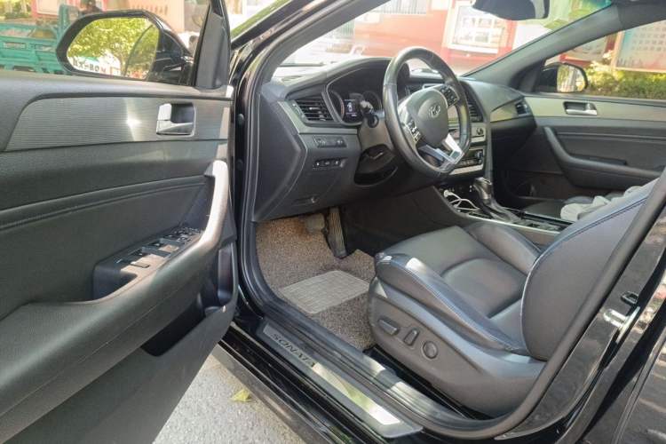 Used Hyundai Sonata 2018 2.0T GLS Smart Version China V Standard Driver Seat