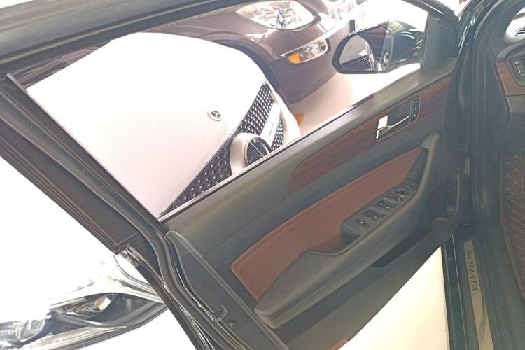 Used Hyundai Sonata 2018 2.0T TOP Flagship Version China V Standard Left Front Door Interior