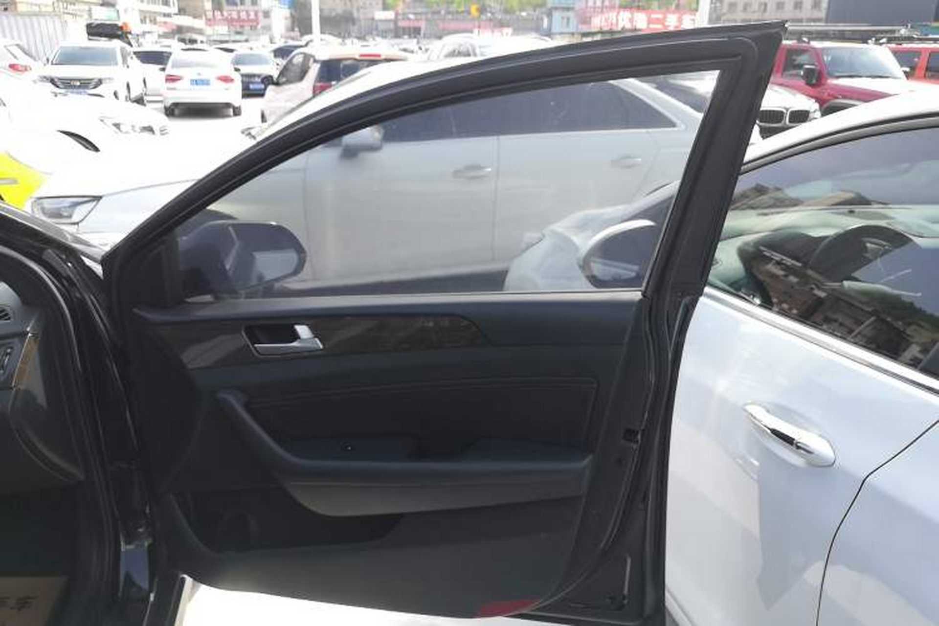 Used Hyundai Sonata 2018 1.6T GLS Smart Model China V Standard Right Front Door Interior