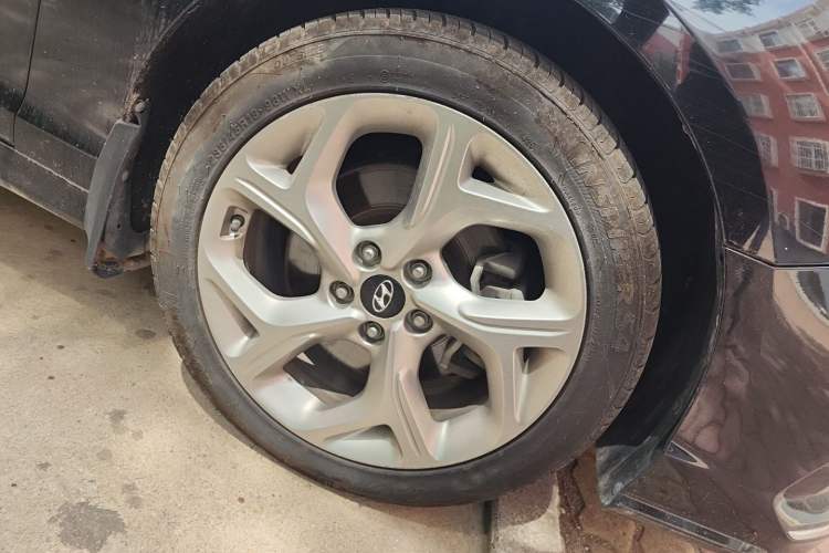 Used Hyundai Sonata 2018 1.6T GLS Smart Model China V Standard Right Front Wheel Hub