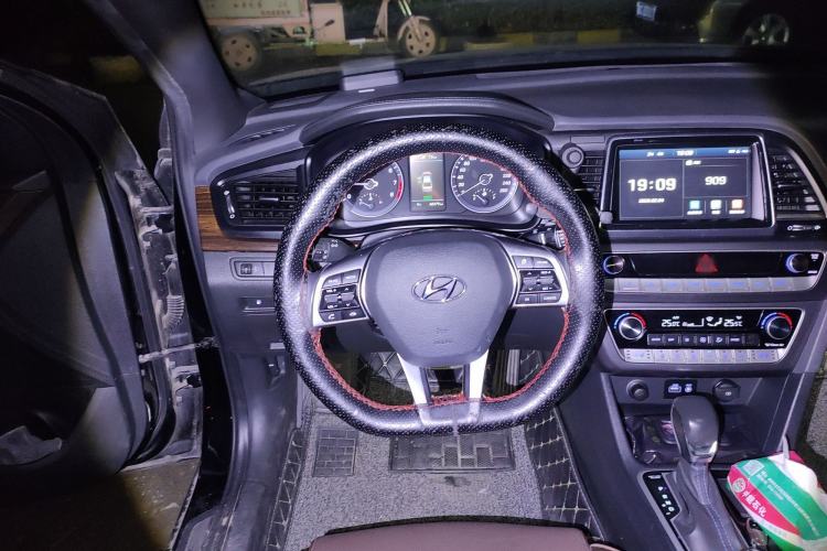 Used Hyundai Sonata 2018 2.0T GLS Smart Version China V Standard Steering Wheel