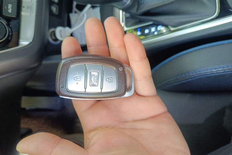 Used Hyundai Sonata 2018 2.0T GLS Smart Version China V Standard Vehicle Key