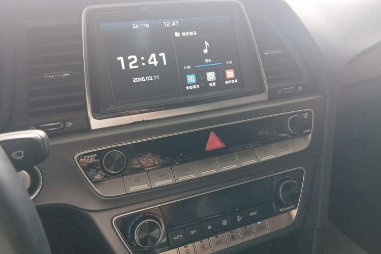 Used Hyundai Sonata 2018 1.6T GLS Smart Model China V Standard Audio And AC Panel
