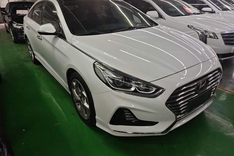 Used Hyundai Sonata 2018 1.6T GLS Smart Model China V Standard Front Right 45 Deg