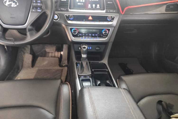 Used Hyundai Sonata 2018 1.6T GLS Smart Model China V Standard Gear Lever