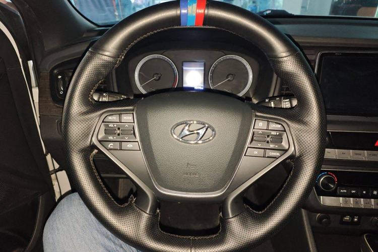 Used Hyundai Sonata 2018 1.6T GLS Smart Model China V Standard Interior 6