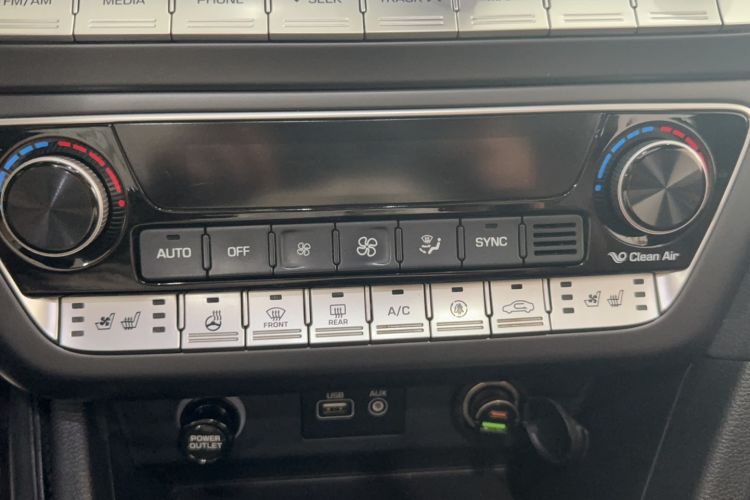Used Hyundai Sonata 2018 2.0T TOP Flagship Version China V Standard Interior 6