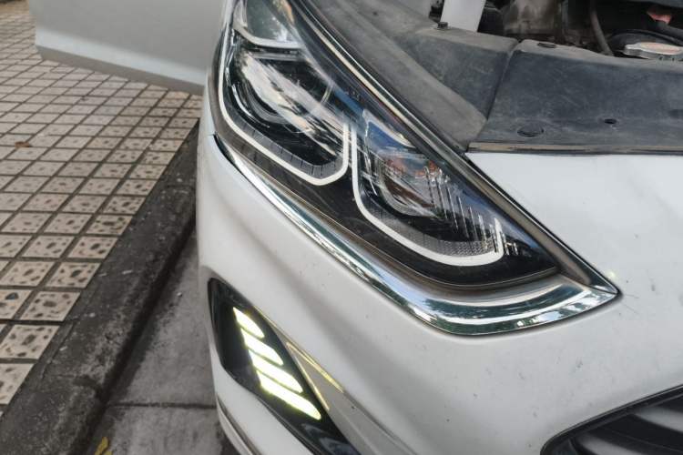 Used Hyundai Sonata 2018 1.6T GLS Smart Model China V Standard Right Front Headlight