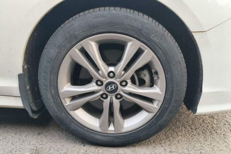 Used Hyundai Sonata 2018 1.6T GLS Smart Model China V Standard Right Front Wheel Hub