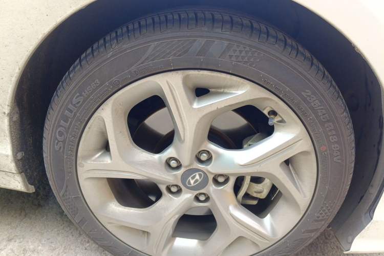 Used Hyundai Sonata 2018 1.6T GLS Smart Model China V Standard Right Front Wheel Hub