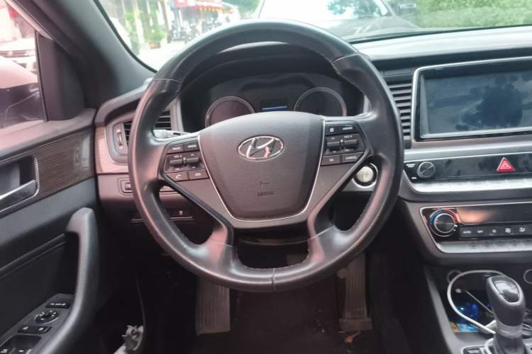 Used Hyundai Sonata 2018 1.6T GLS Smart Model China V Standard Steering Wheel