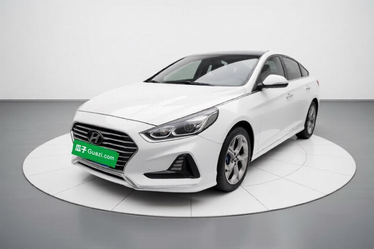 Hyundai Sonata 2018 1.6T GLS Smart Model China V Standard مستعملة Guazi used car, China used car export, Used car for sale, Used  cars, Cheapest cars for sale