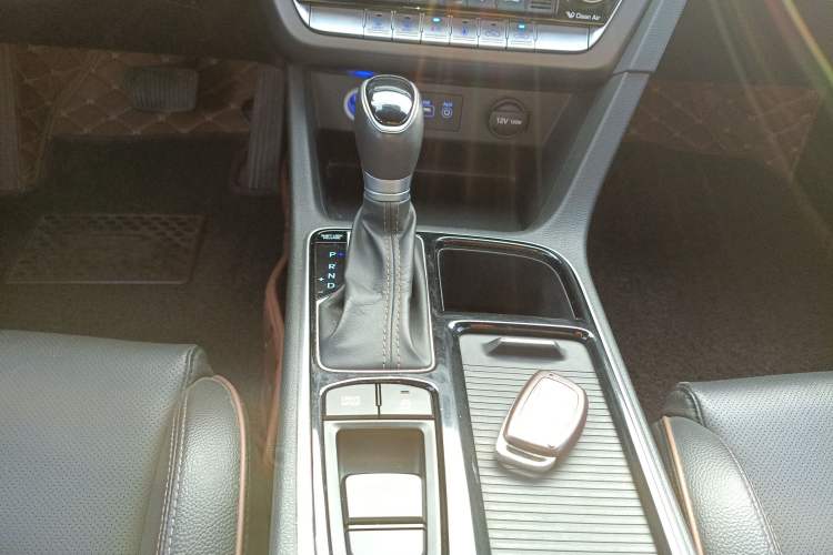 Used Hyundai Sonata 2018 1.6T GLS Smart Model China V Standard Gear Lever