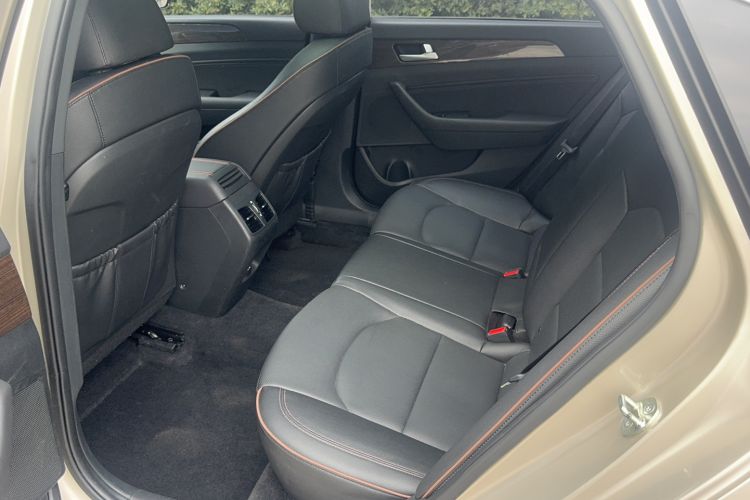 Used Hyundai Sonata 2018 1.6T GLS Smart Model China V Standard Interior 3