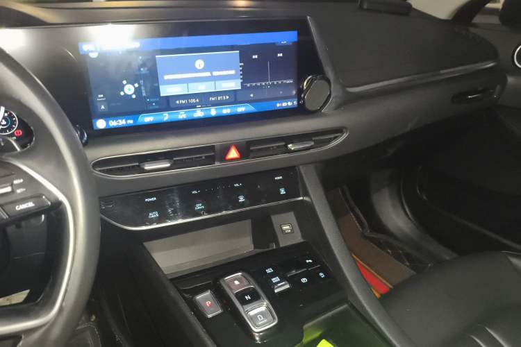 Used Hyundai Sonata 2020 270TGDi DCT GLS Elite Edition Audio And AC Panel