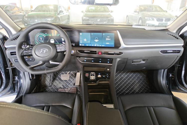 Used Hyundai Sonata 2020 270TGDi DCT GLS Elite Edition Center Console