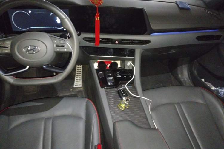 Used Hyundai Sonata 2020 380TGDi Automatic TOP Flagship Edition Center Console
