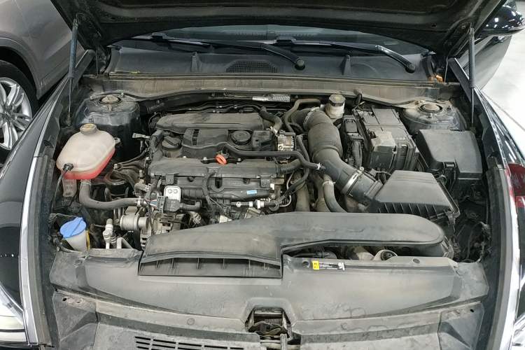 Used Hyundai Sonata 2020 270TGDi DCT GL Advanced Edition Engine Bay