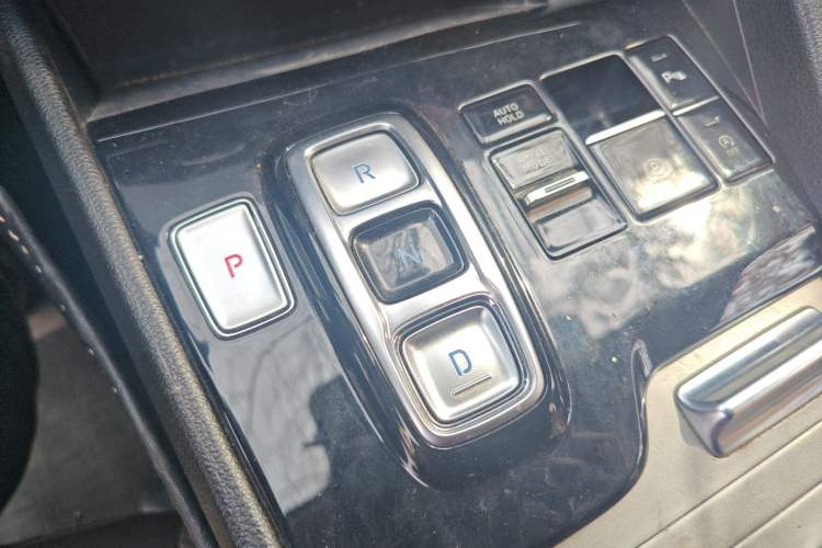 Used Hyundai Sonata 2020 270TGDi DCT GLS Elite Edition Gear Lever