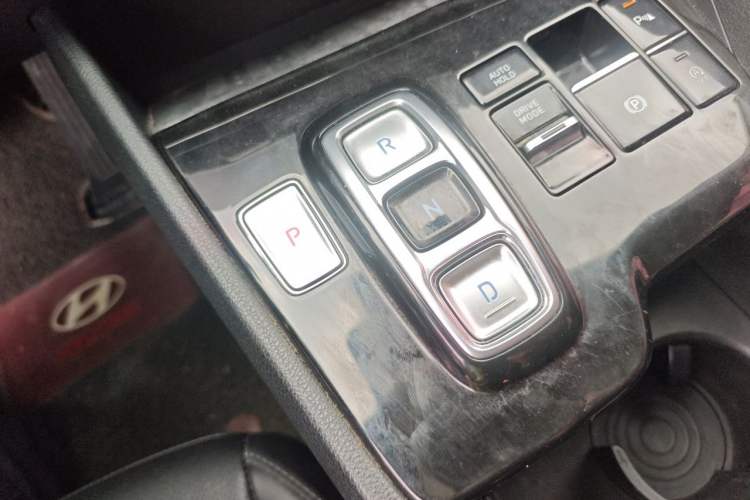 Used Hyundai Sonata 2020 270TGDi DCT GLS Elite Edition Gear Lever