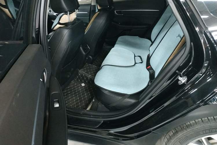Used Hyundai Sonata 2020 270TGDi DCT GL Advanced Edition Interior 4