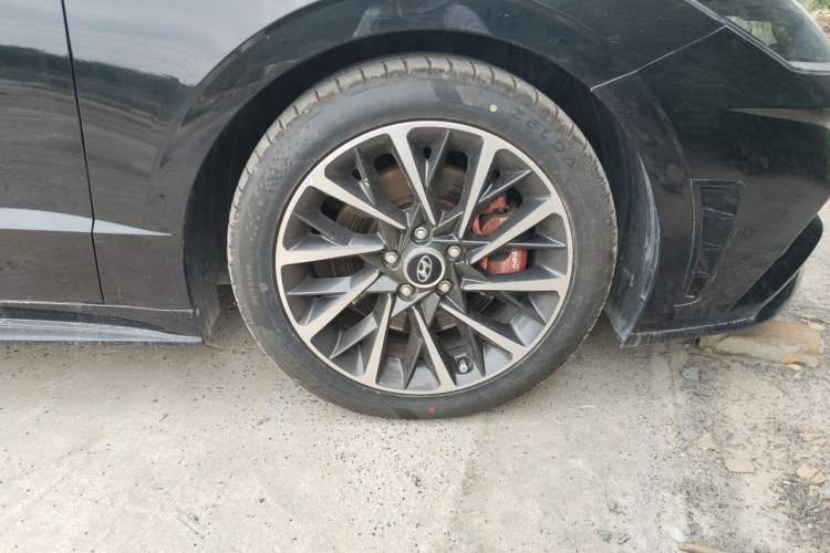 Used Hyundai Sonata 2020 380TGDi Automatic GLS Luxury Edition Right Front Wheel Hub