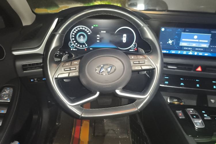Used Hyundai Sonata 2020 270TGDi DCT GLS Elite Edition Steering Wheel