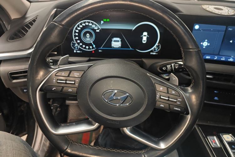 Used Hyundai Sonata 2020 270TGDi DCT GLS Elite Edition Steering Wheel