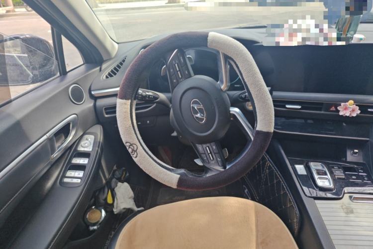 Used Hyundai Sonata 2020 270TGDi DCT GLS Elite Edition Steering Wheel